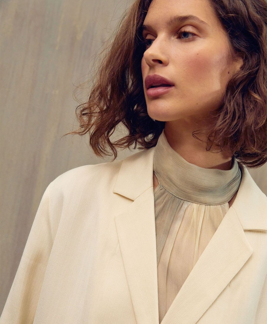 Clothing Momoni | Emma Jacket In Elegant Viscose Wool - Cream